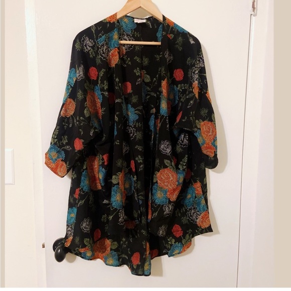 LuLaRoe Sweaters - LuLaRoe cardigan ♥️♥️♥️